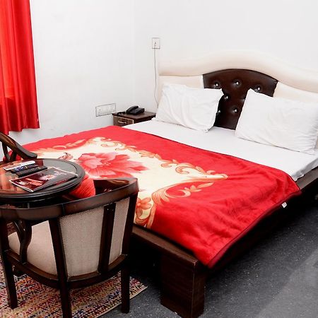 Hotel Pratap Regal Bharatpur Exteriér fotografie