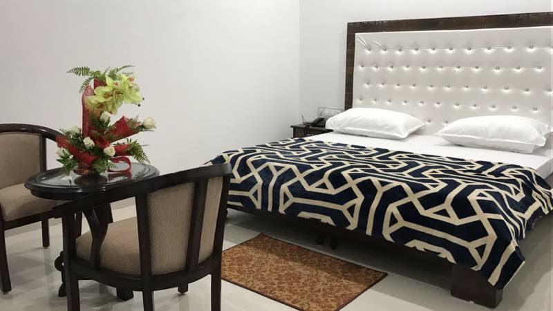 Hotel Pratap Regal Bharatpur Exteriér fotografie