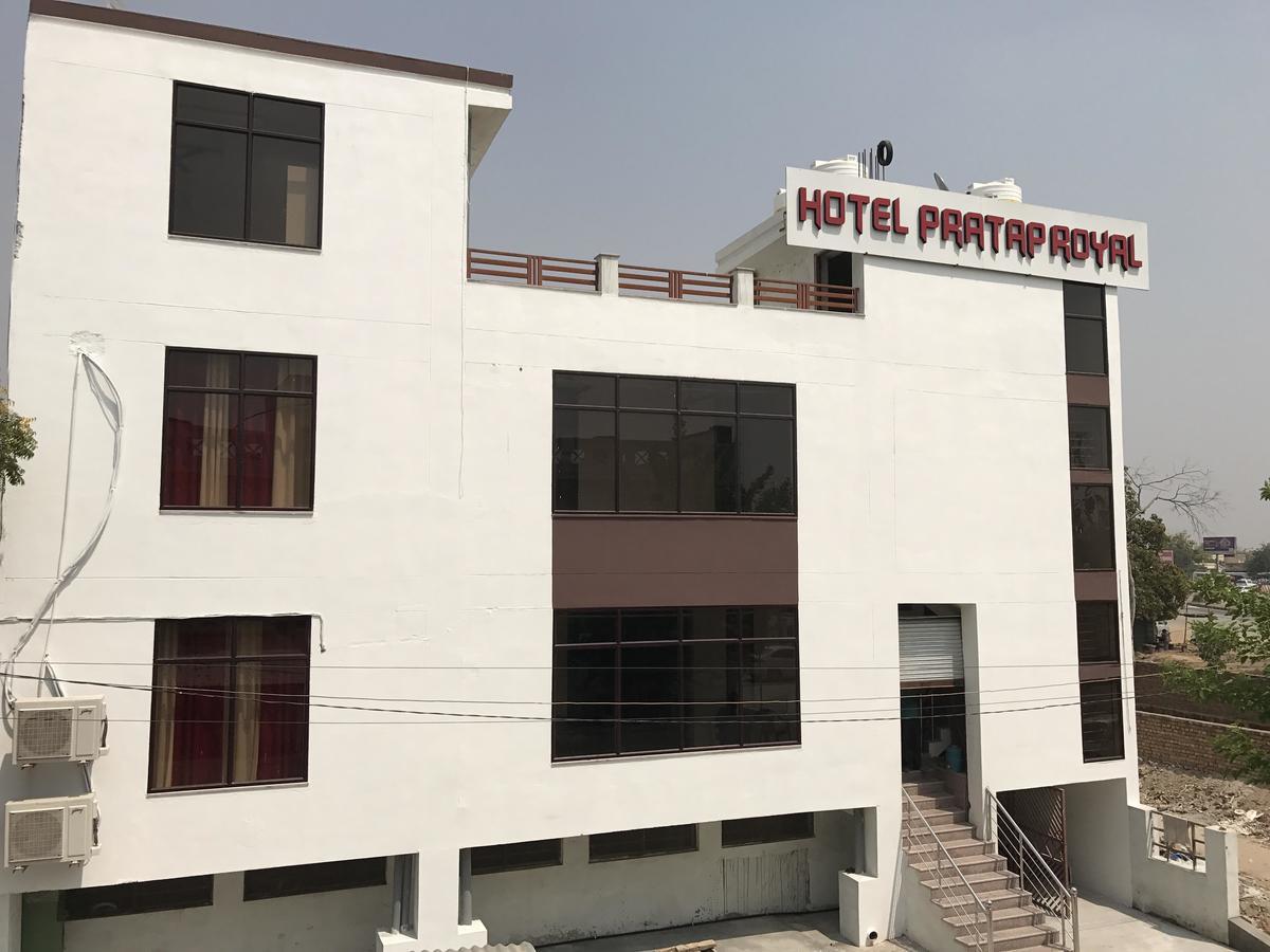 Hotel Pratap Regal Bharatpur Exteriér fotografie