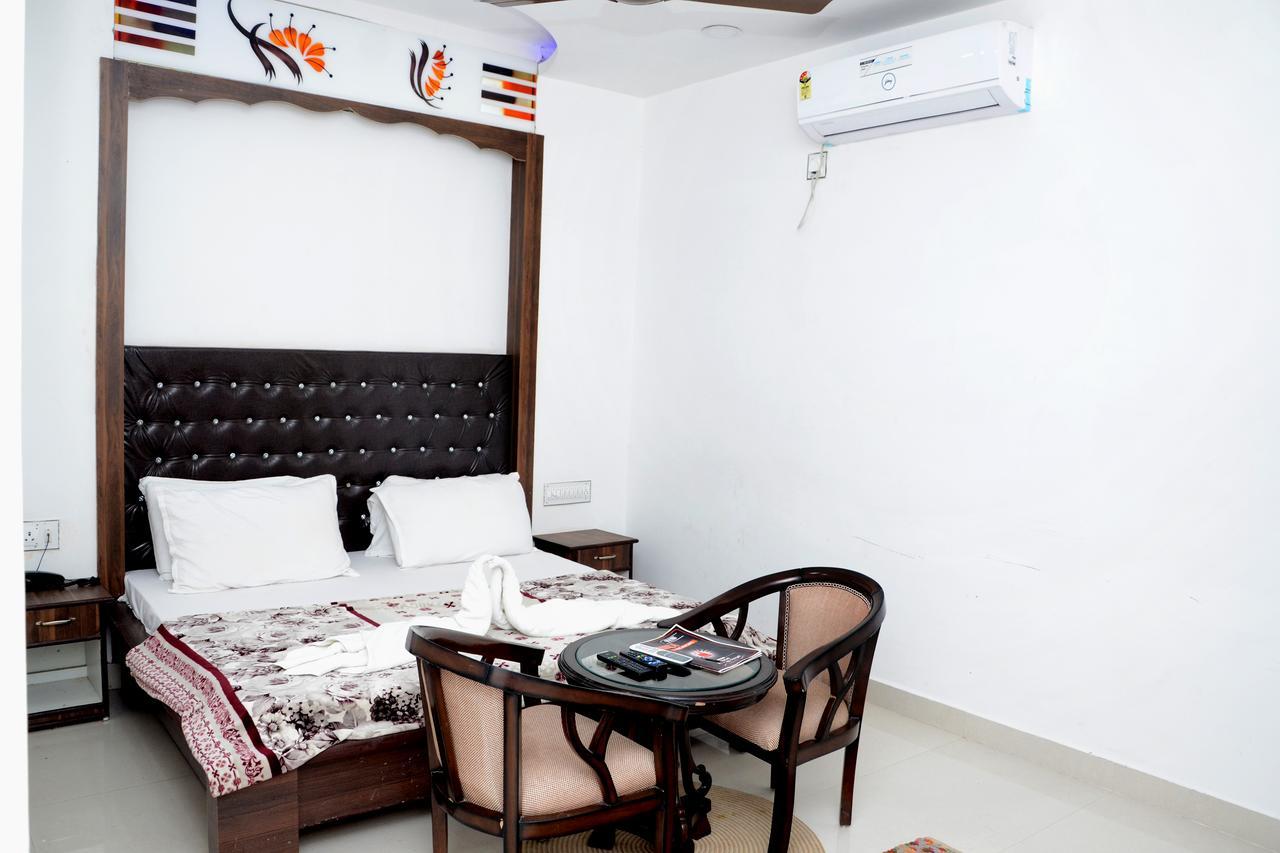 Hotel Pratap Regal Bharatpur Exteriér fotografie