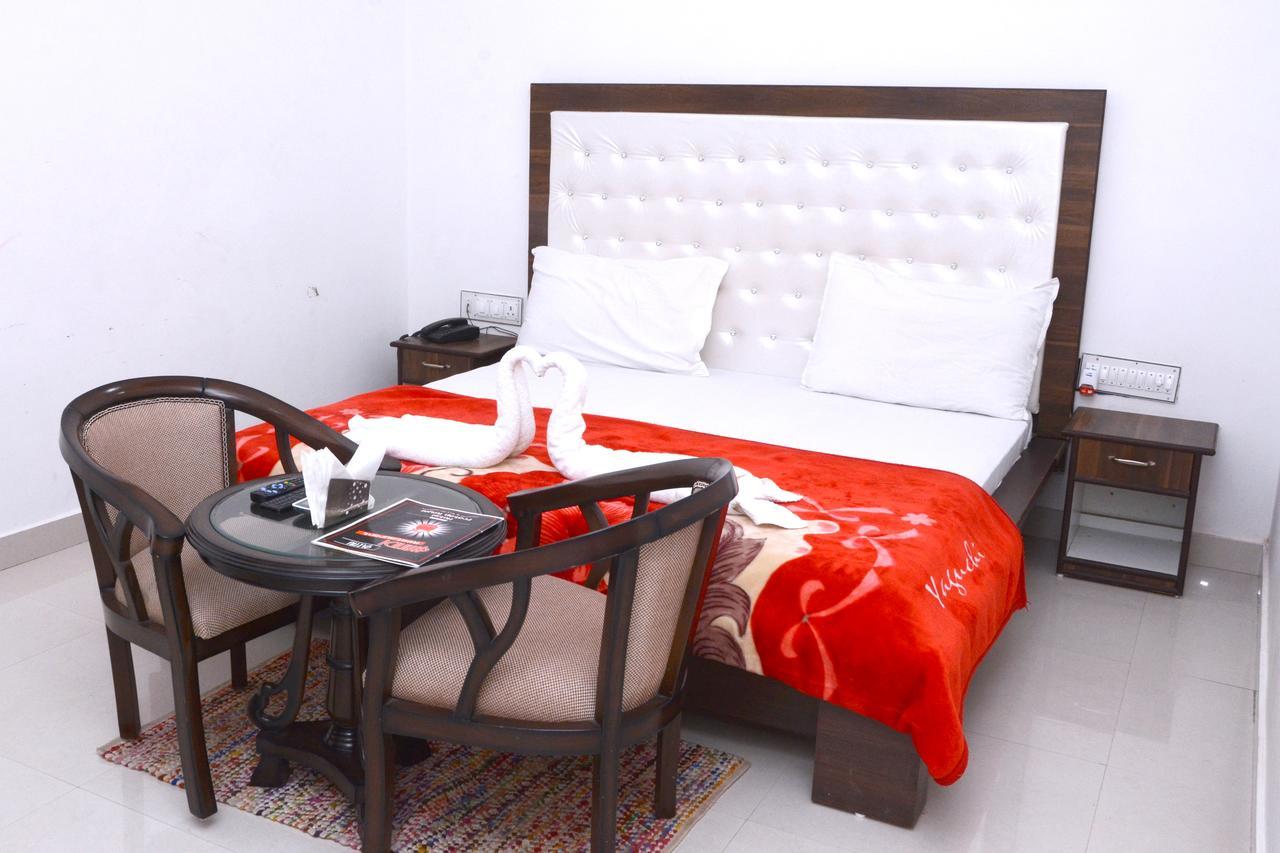 Hotel Pratap Regal Bharatpur Exteriér fotografie